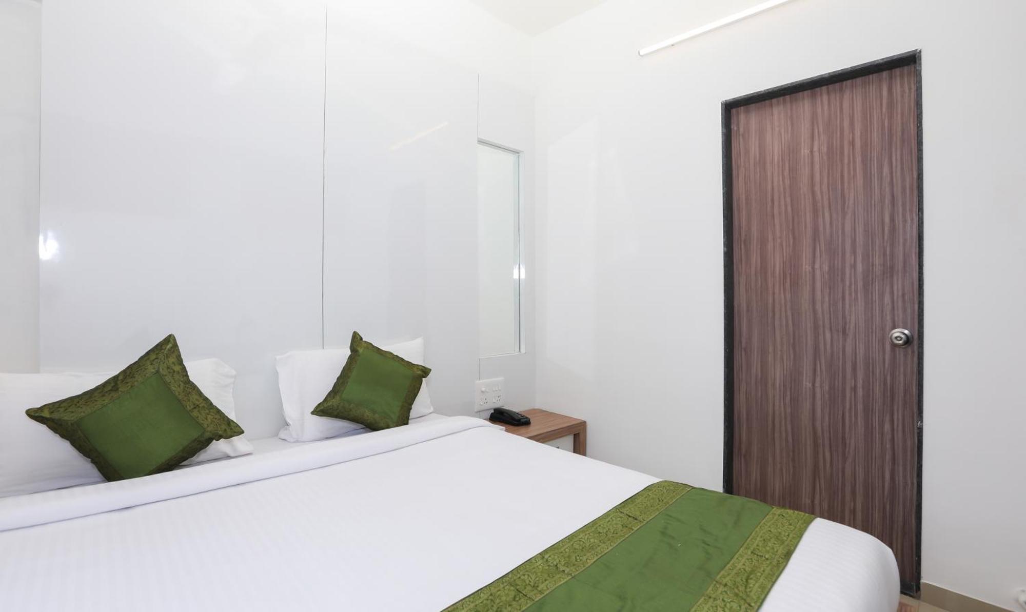 Treebo Sapphire Studio Nashik Exterior foto